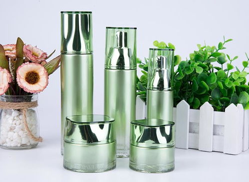 高透明化妝品瓶報價與廠家選擇——雨田化妝品的優(yōu)勢